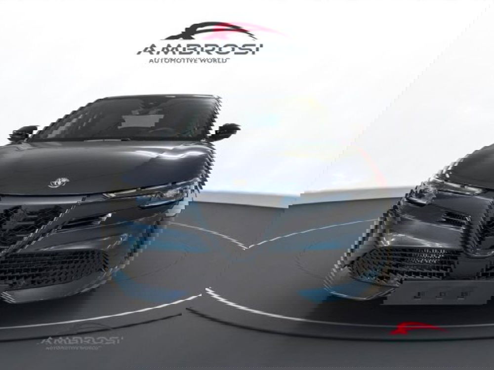 Alfa Romeo Junior nuova a Perugia (7)