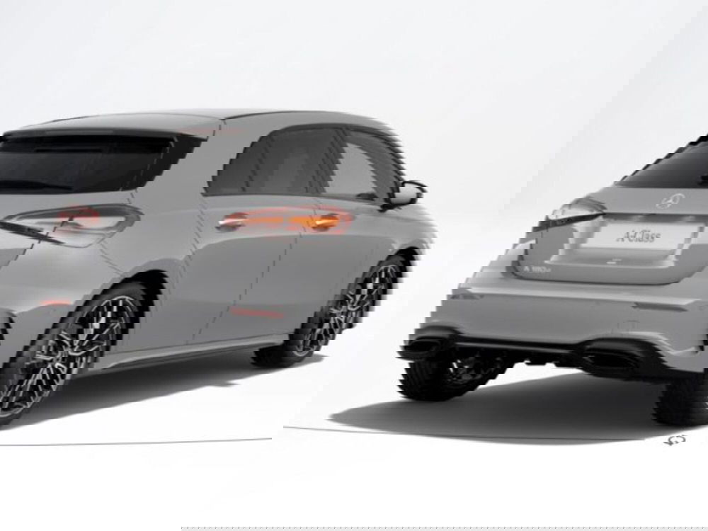 Mercedes-Benz Classe A nuova a Verona (2)