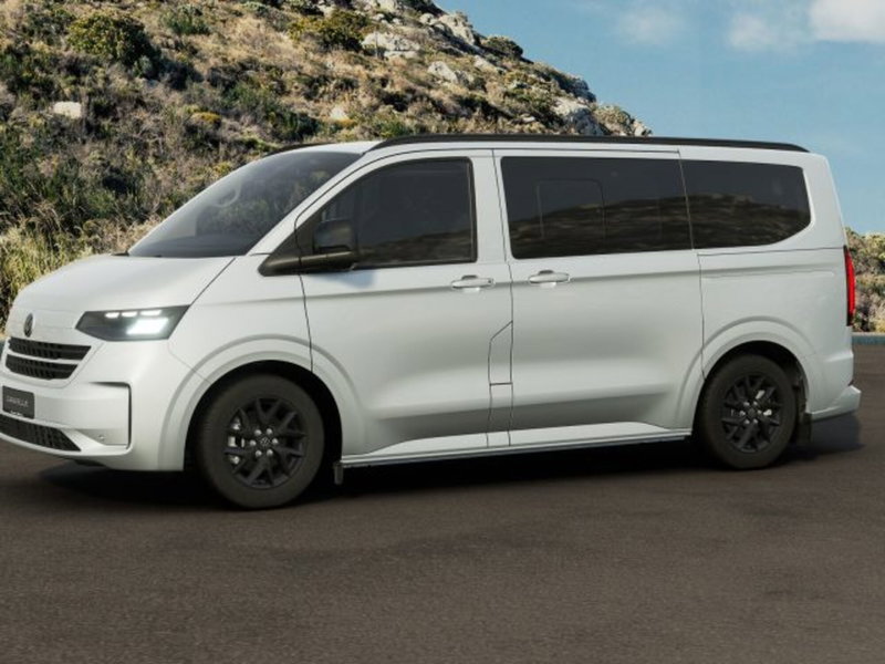 Volkswagen Veicoli Commerciali Caravelle nuova a Vicenza (2)