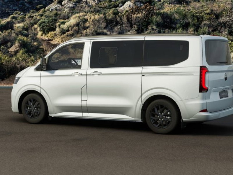 Volkswagen Veicoli Commerciali Caravelle nuova a Vicenza (3)