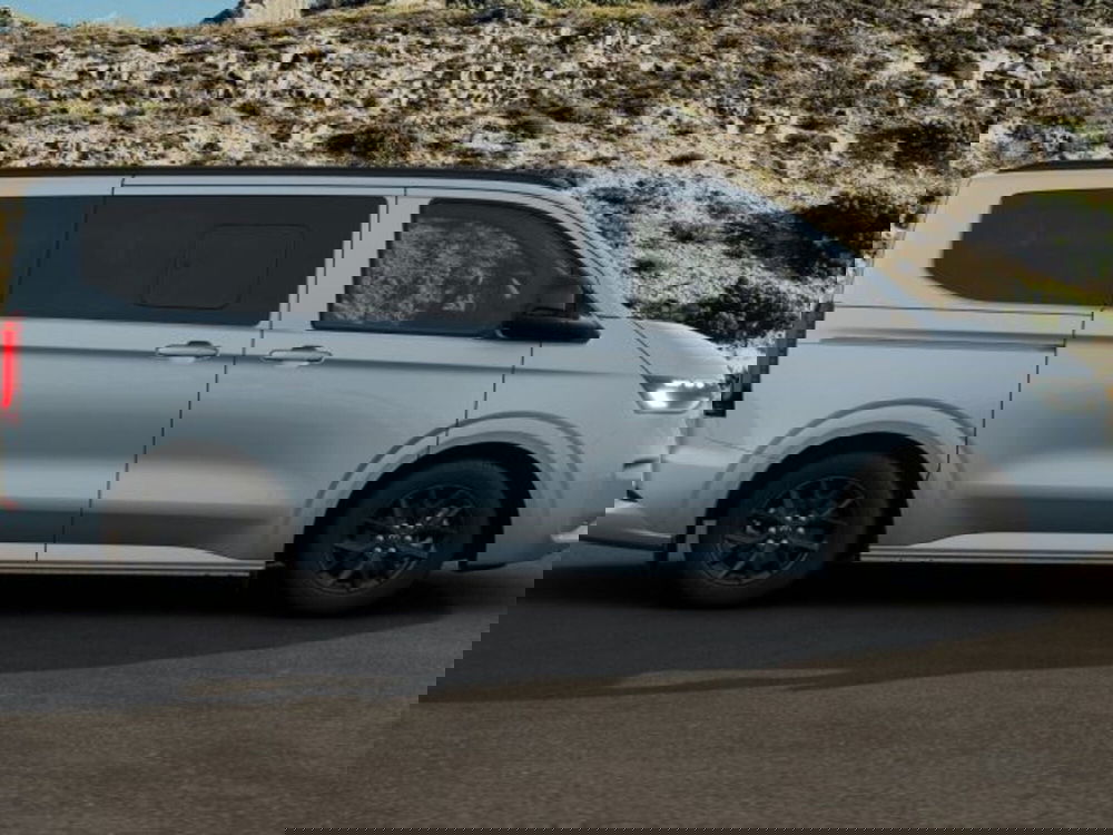 Volkswagen Veicoli Commerciali Caravelle nuova a Vicenza (6)