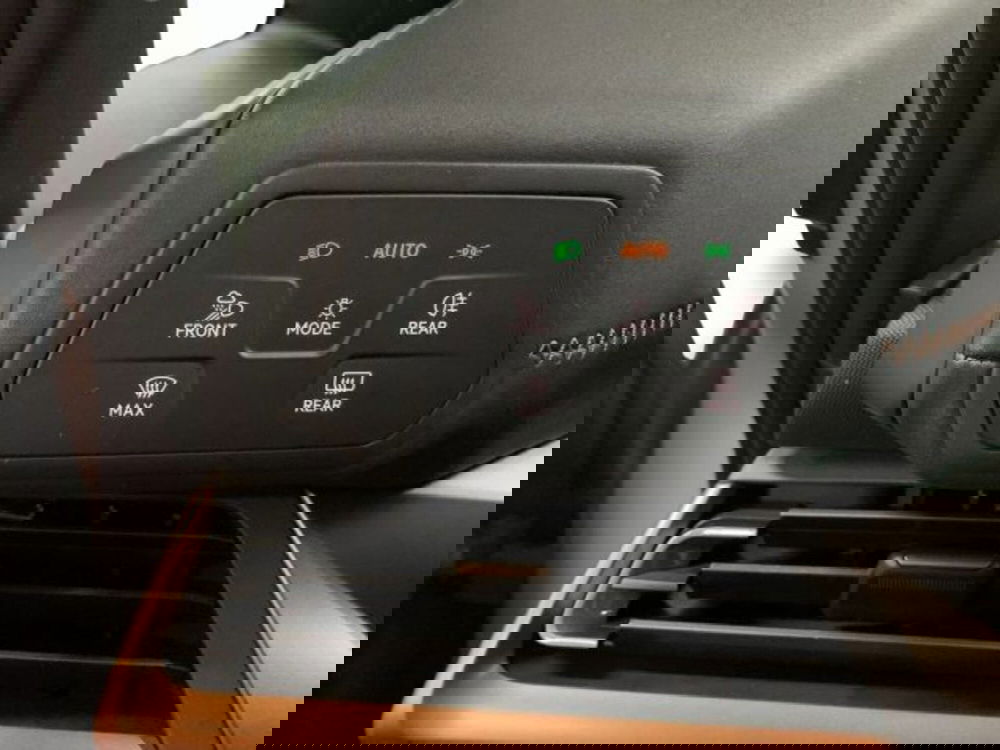 Cupra Born usata a Vicenza (10)