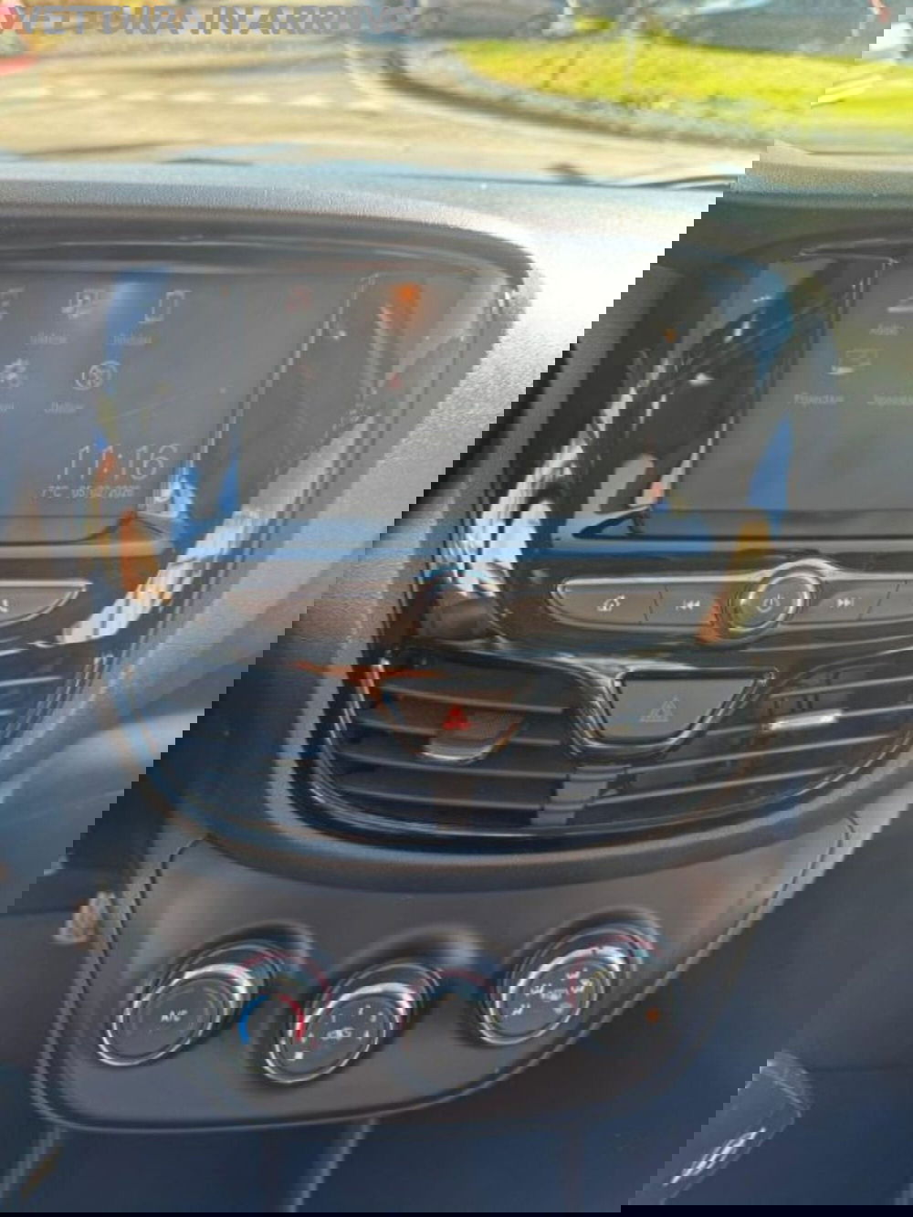 Opel Karl usata a Modena (10)