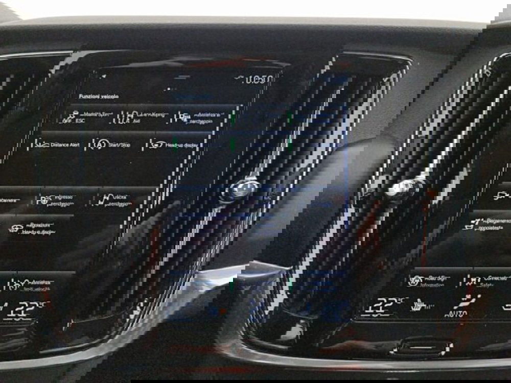 Volvo V90 Cross Country usata a Modena (16)