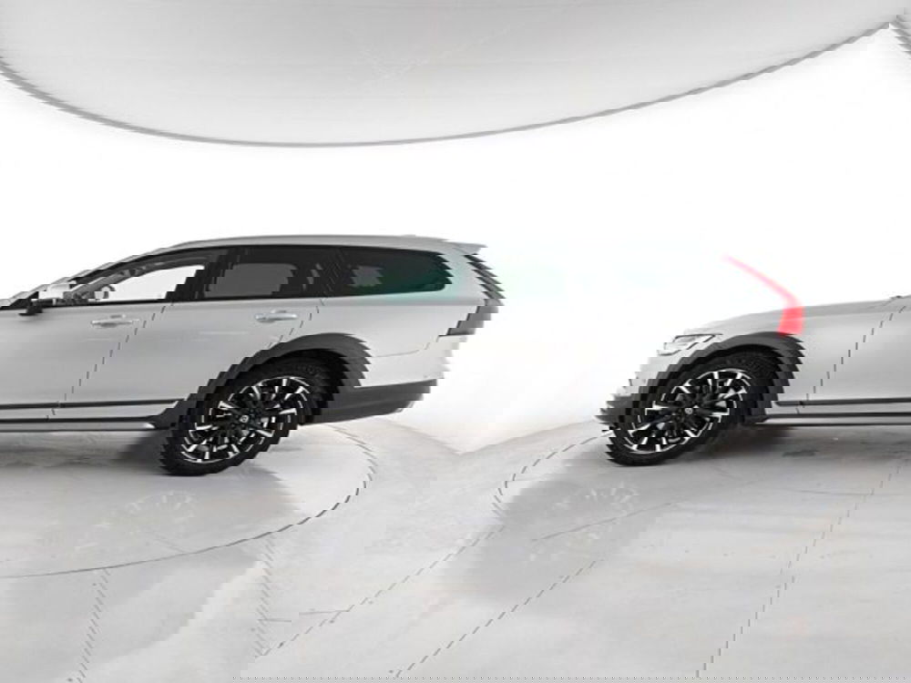 Volvo V90 Cross Country usata a Modena (3)