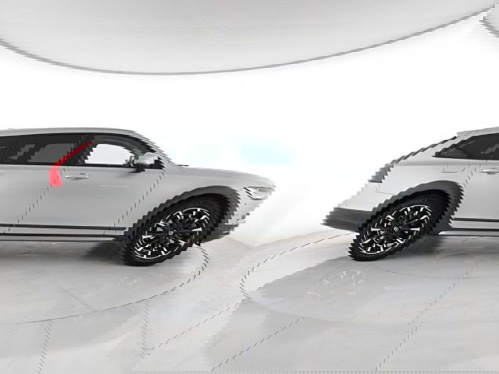 Volvo V90 Cross Country usata a Modena (7)
