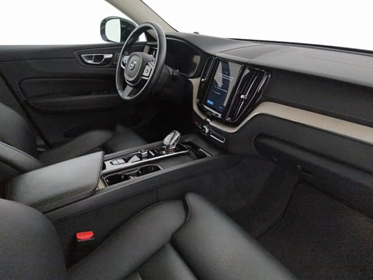 Volvo XC60 usata a Modena (13)