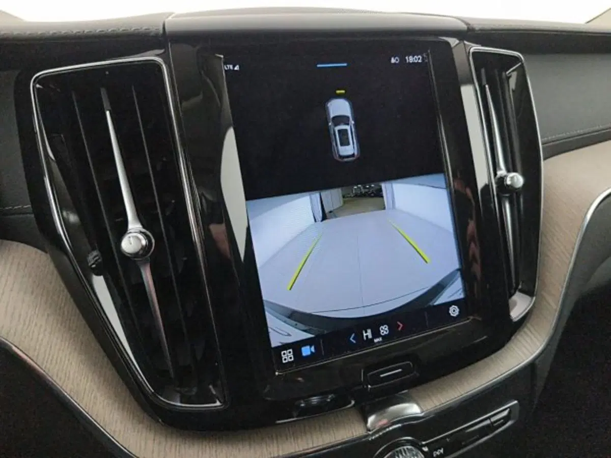 Volvo XC60 usata a Modena (17)