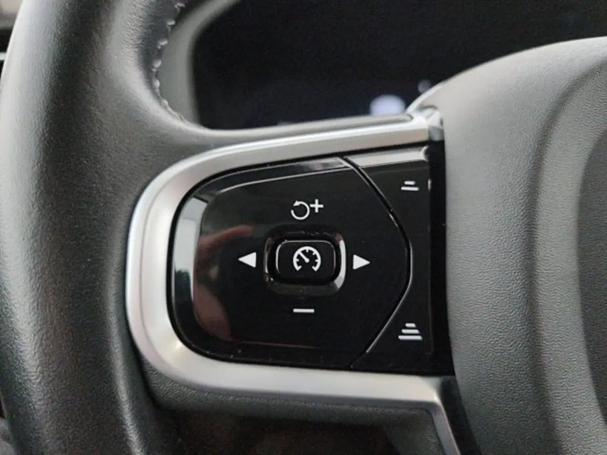 Volvo XC60 usata a Modena (20)