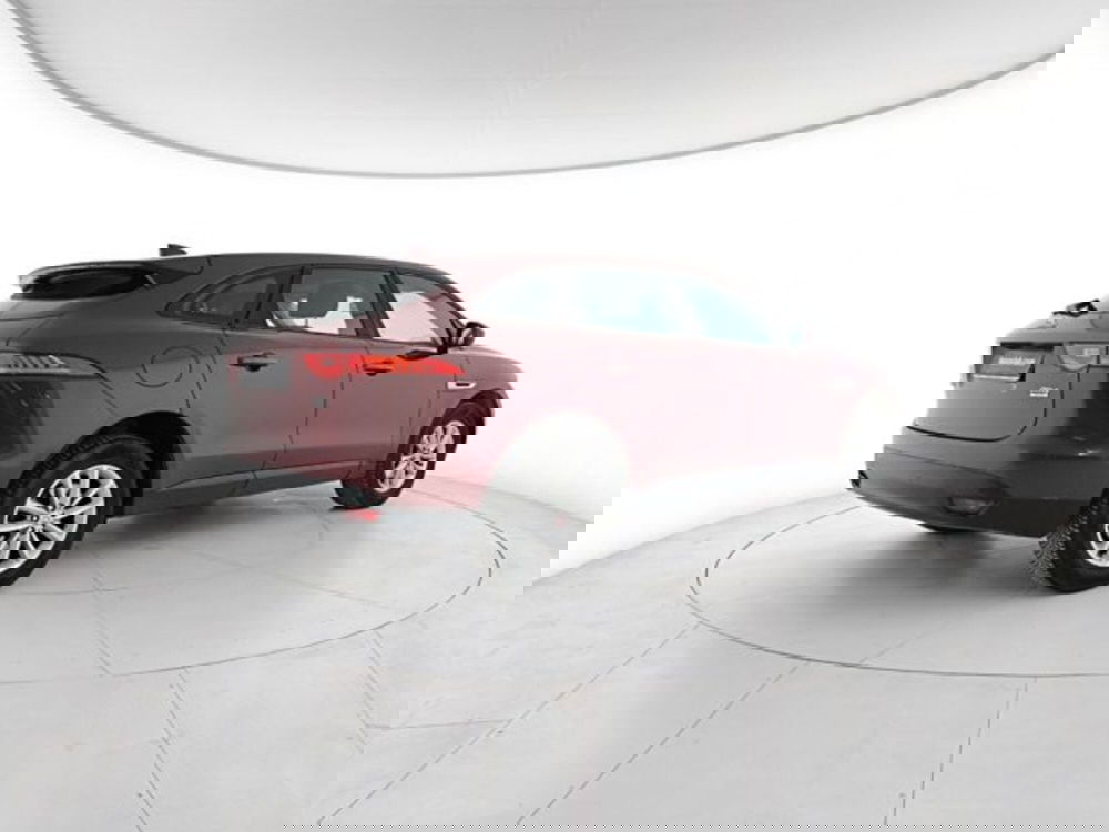 Jaguar F-Pace usata a Modena (5)