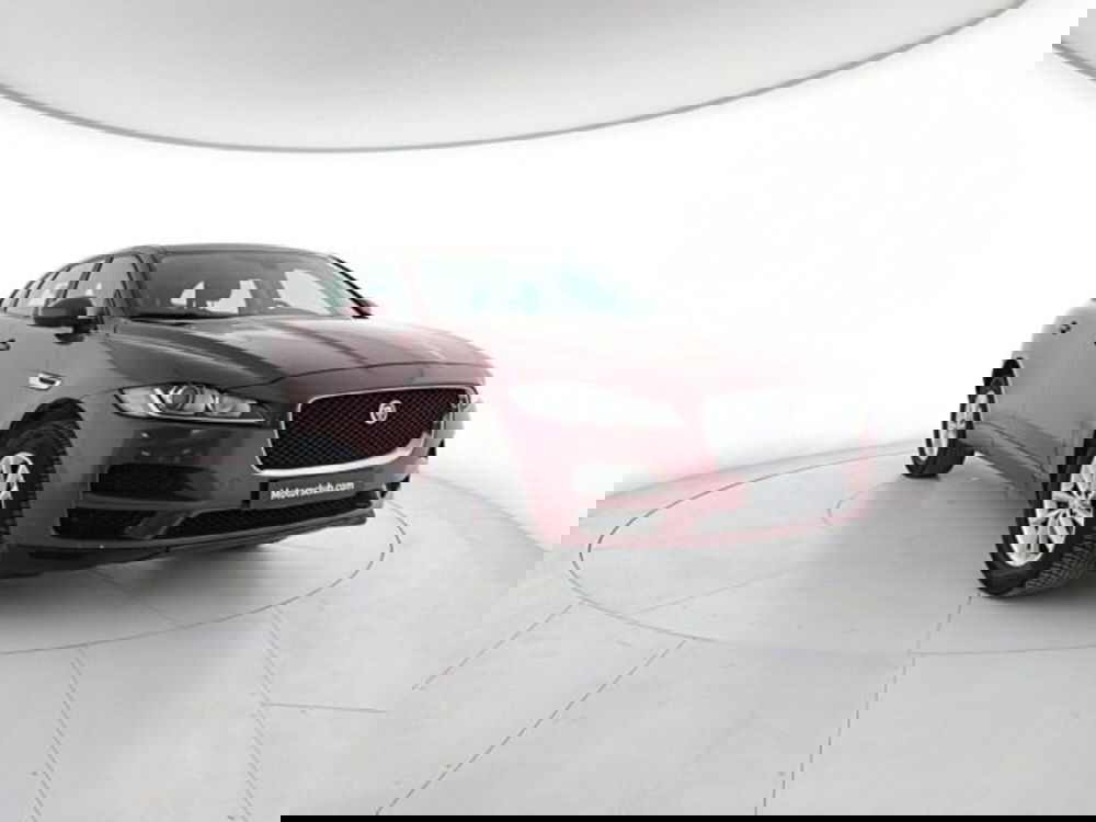 Jaguar F-Pace usata a Modena (6)