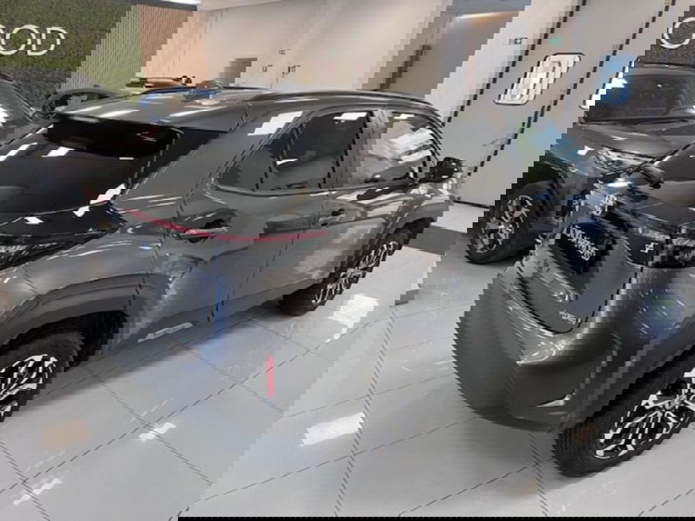 Toyota Yaris Cross usata a Prato (4)