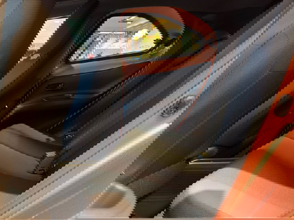 Toyota Aygo X nuova a Bologna (9)