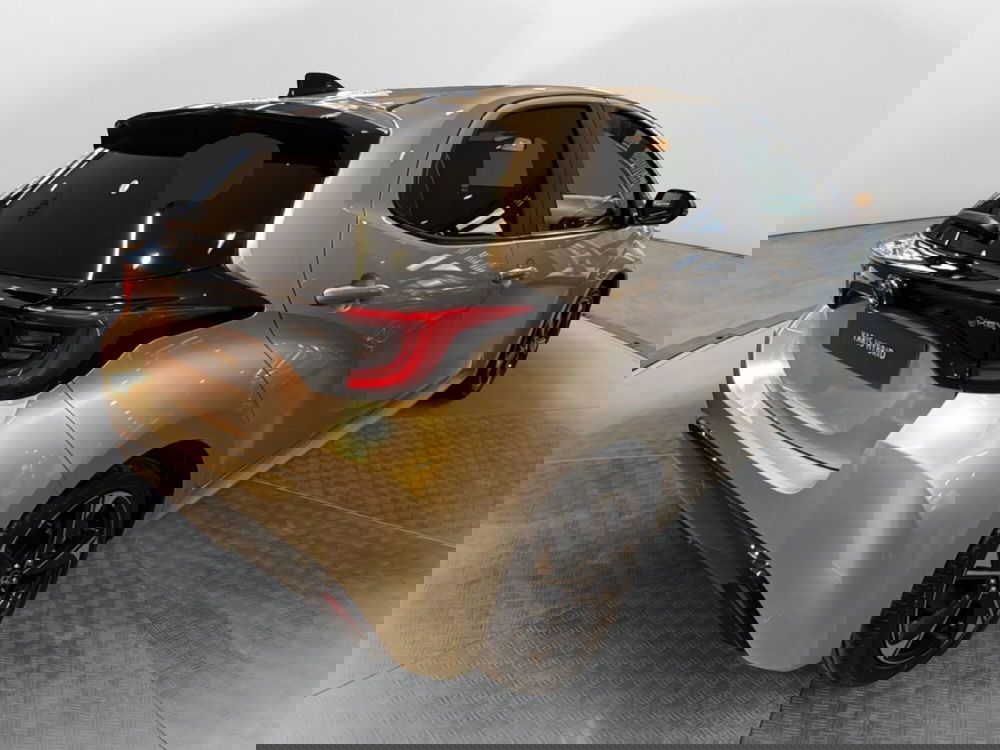 Toyota Yaris nuova a Bologna (6)