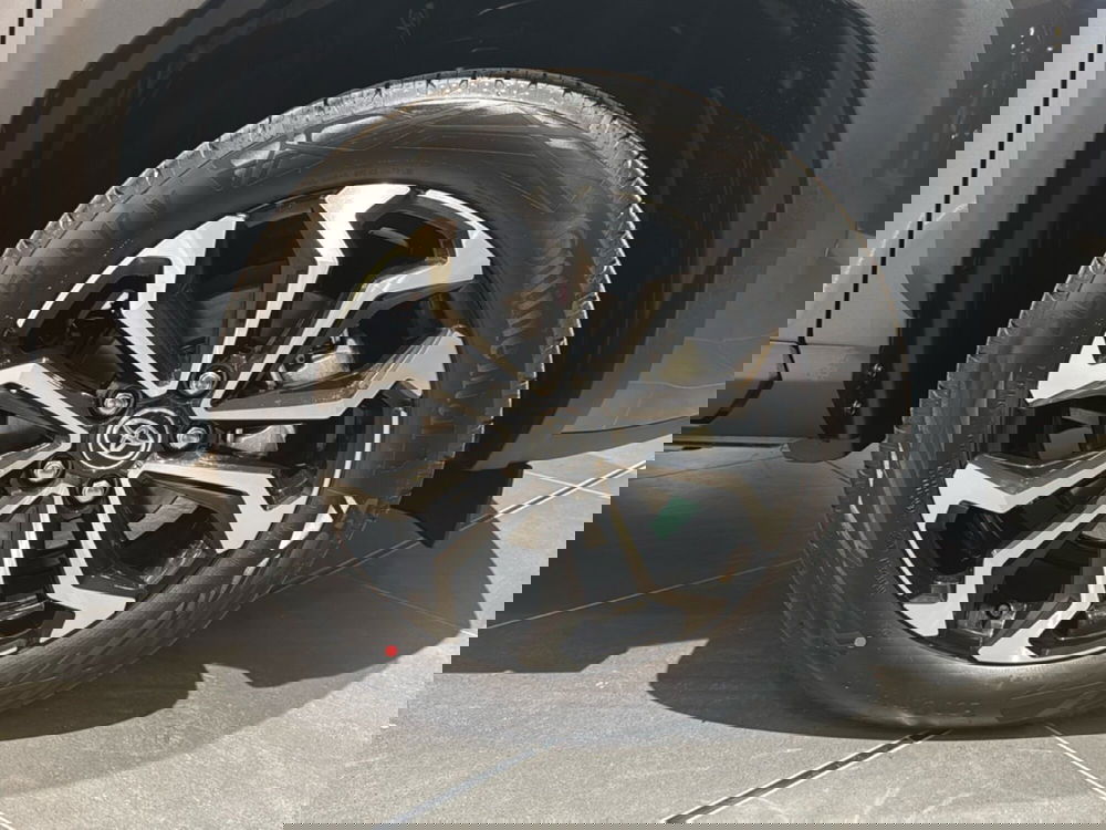 Toyota Yaris Cross nuova a Bologna (7)