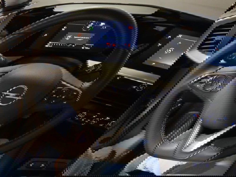 Opel Mokka usata a Genova (14)