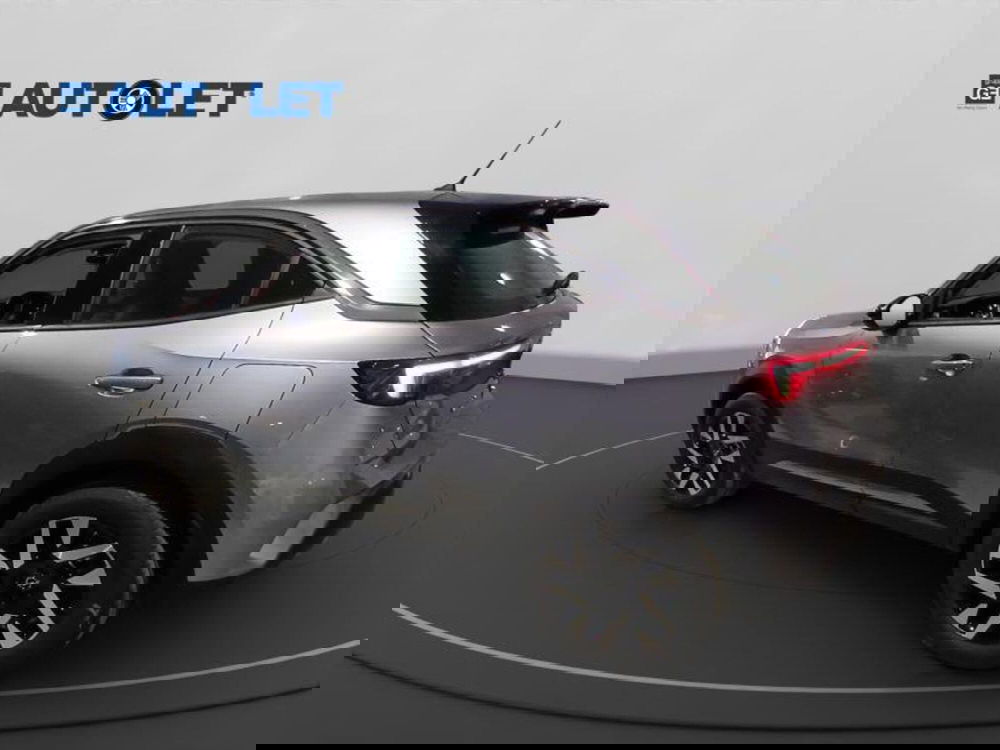 Opel Mokka usata a Genova (5)