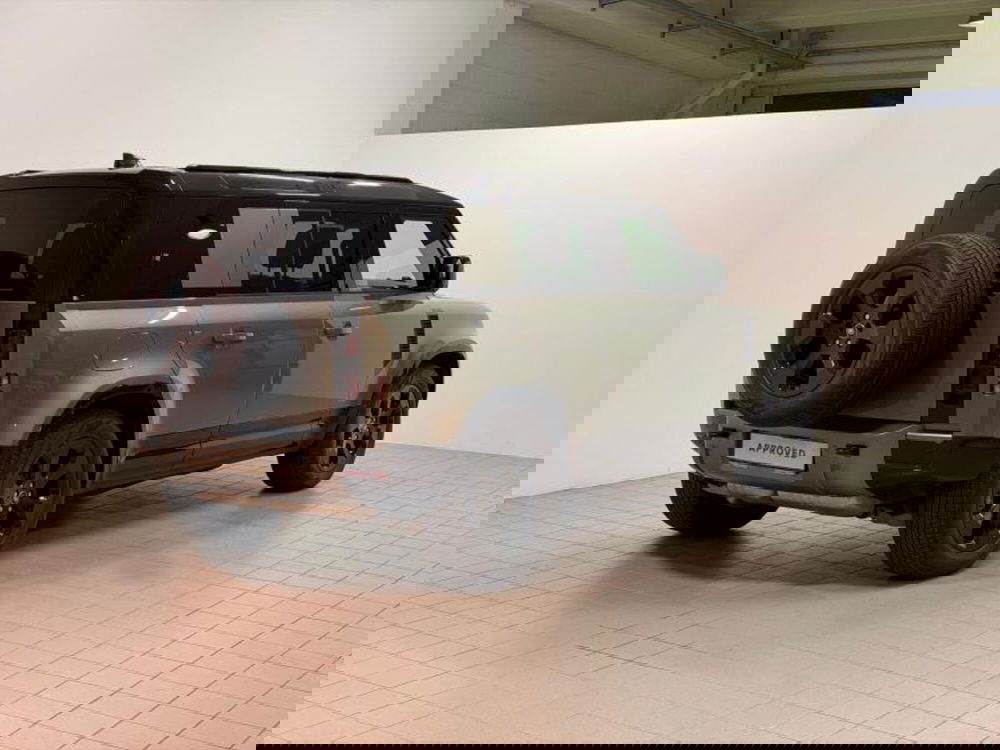 Land Rover Defender usata a Venezia (4)