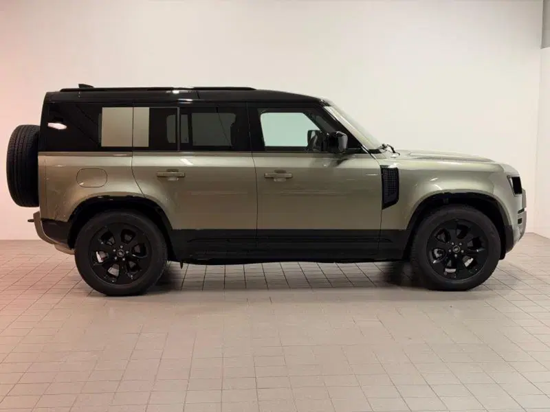 Land Rover Defender usata a Venezia (5)