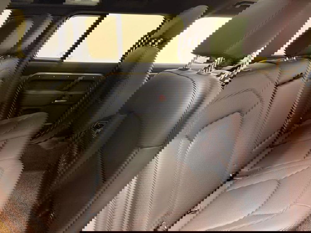 Land Rover Defender usata a Venezia (9)