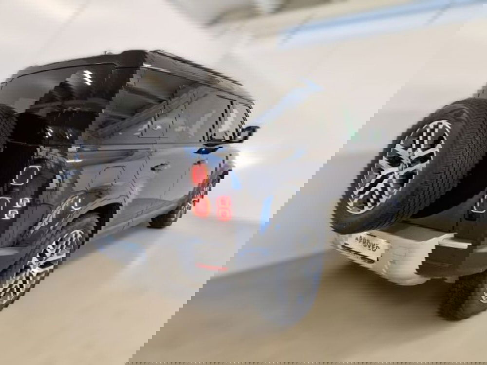 Land Rover Defender usata a Modena (2)