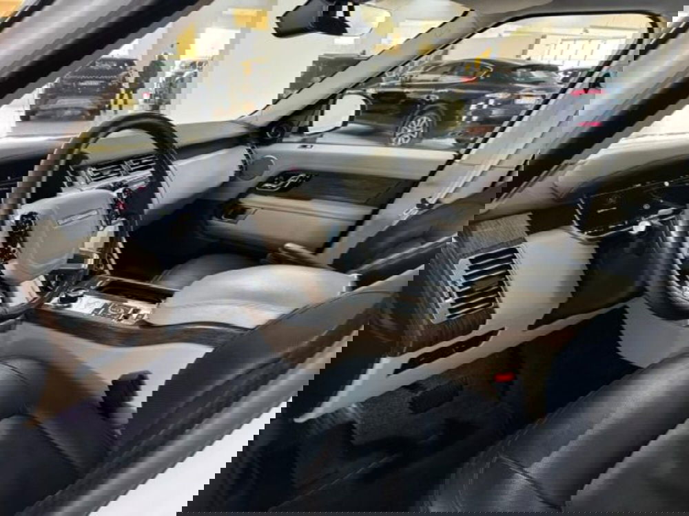 Land Rover Range Rover usata a Modena (8)