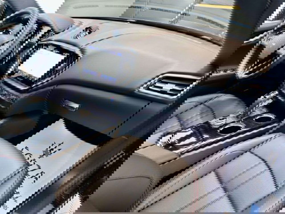 Maserati Ghibli nuova a Torino (14)