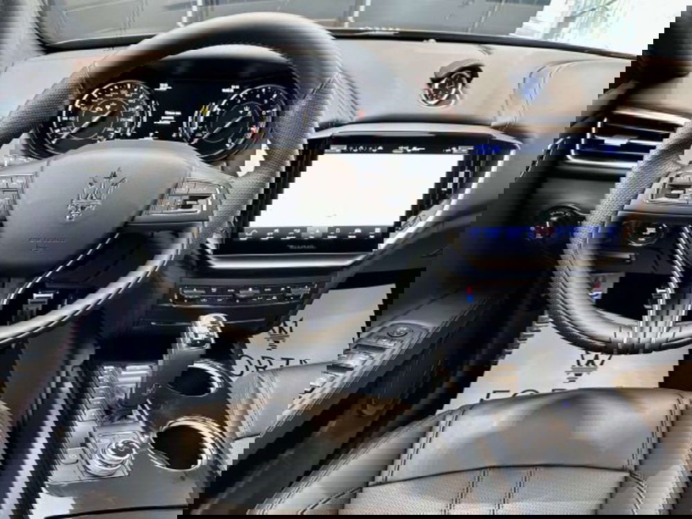 Maserati Ghibli nuova a Torino (9)