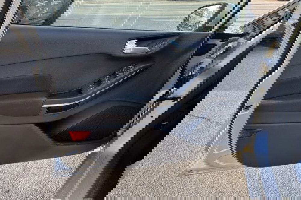 Ford Fiesta usata a Latina (11)