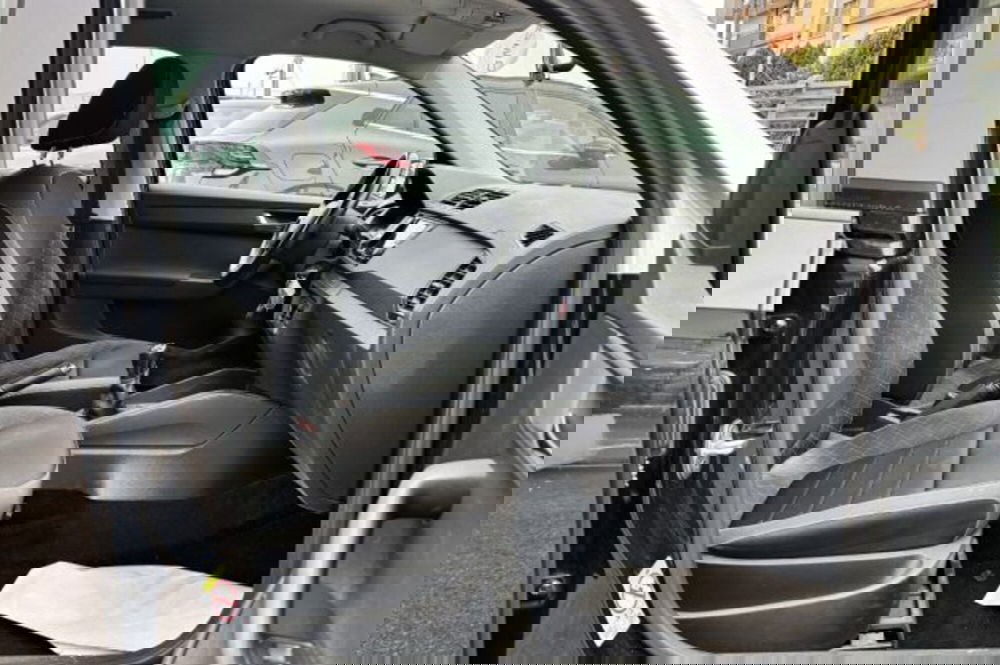 Skoda Fabia usata a Latina (8)