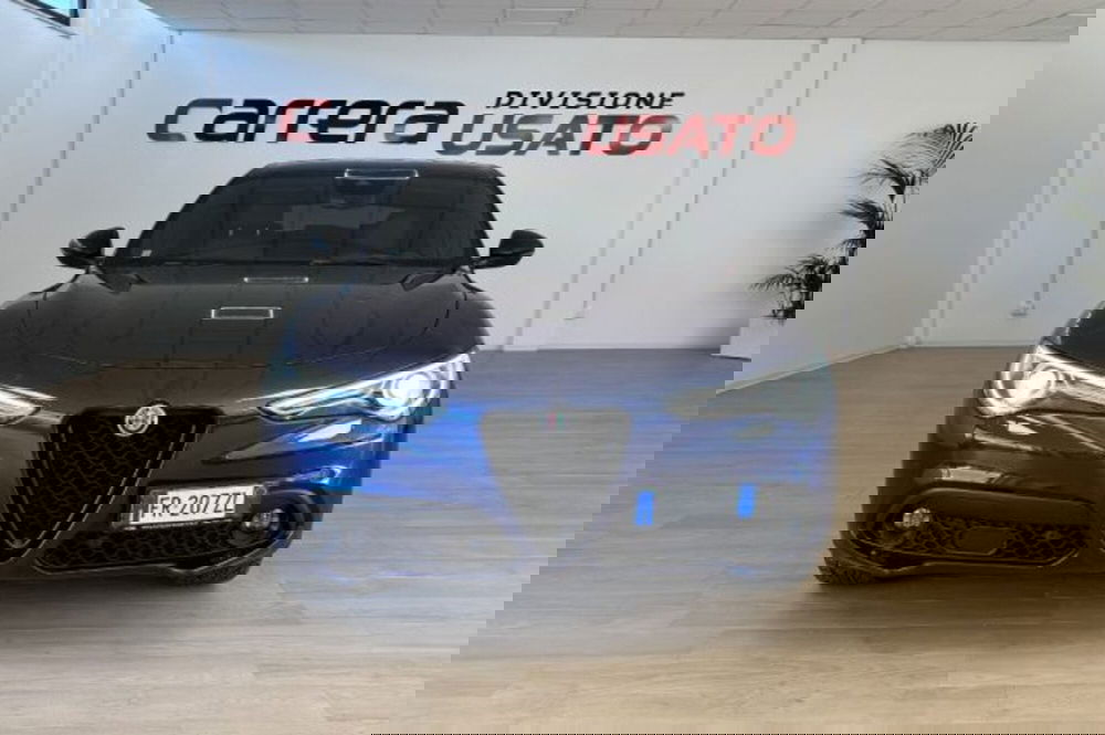 Alfa Romeo Stelvio usata a Latina (2)
