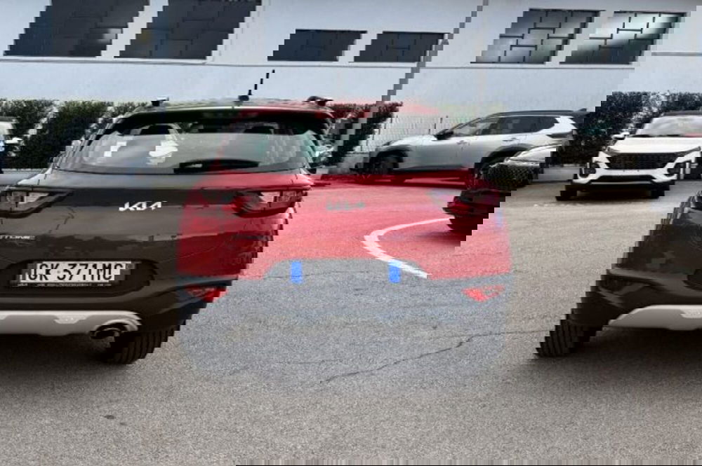 Kia Stonic usata a Latina (6)
