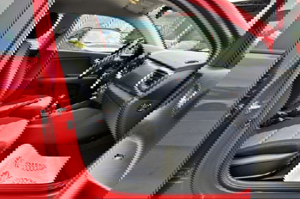 Kia Stonic usata a Latina (8)