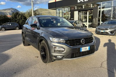 Volkswagen T-Roc 1.6 TDI SCR Advanced BlueMotion Technology del 2019 usata a Fondi