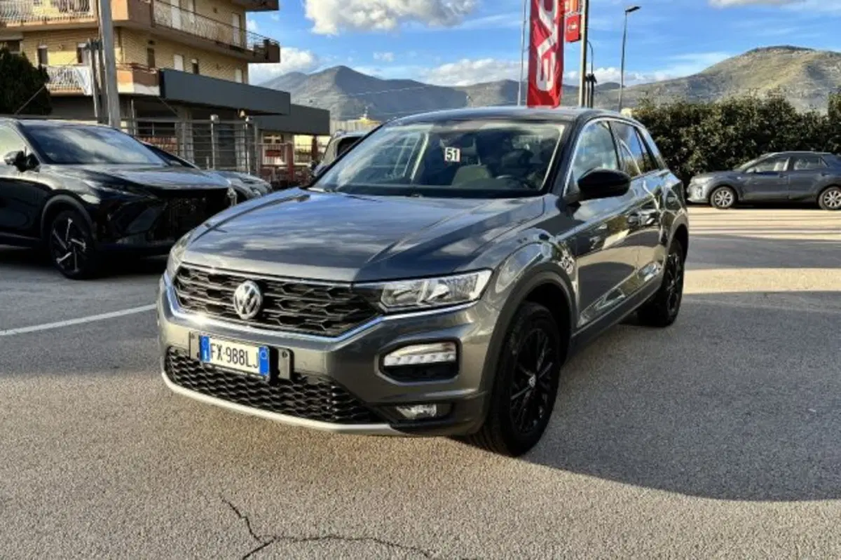 Volkswagen T-Roc usata a Latina (3)