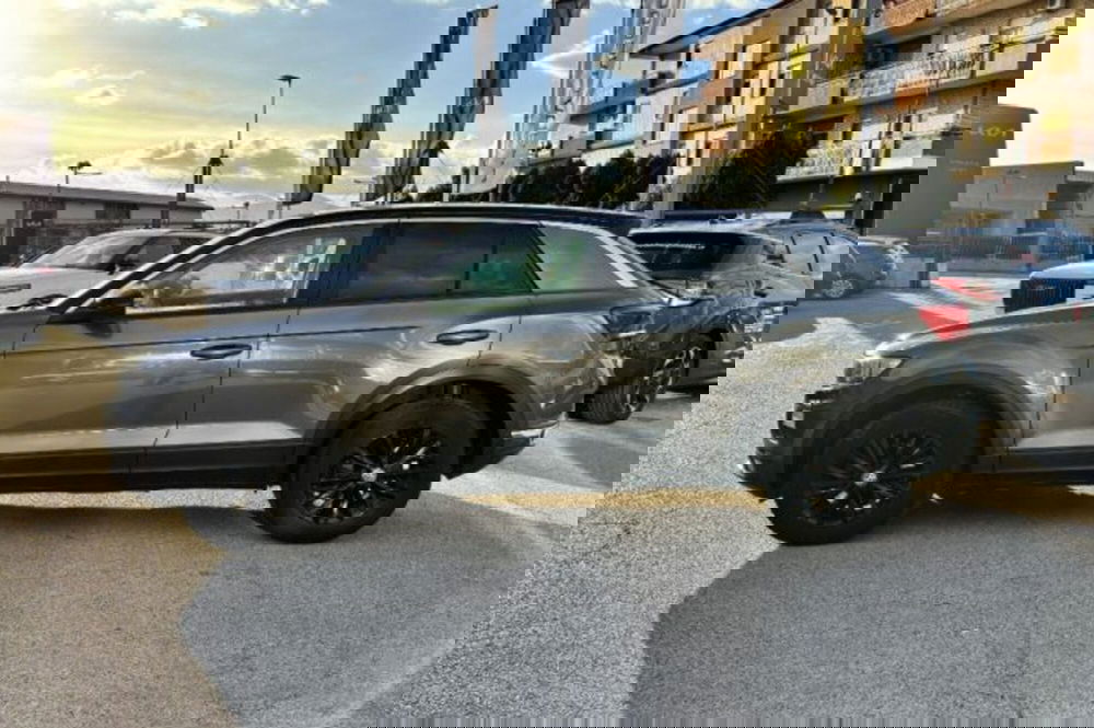 Volkswagen T-Roc usata a Latina (4)