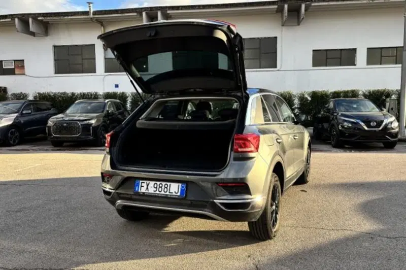 Volkswagen T-Roc usata a Latina (7)