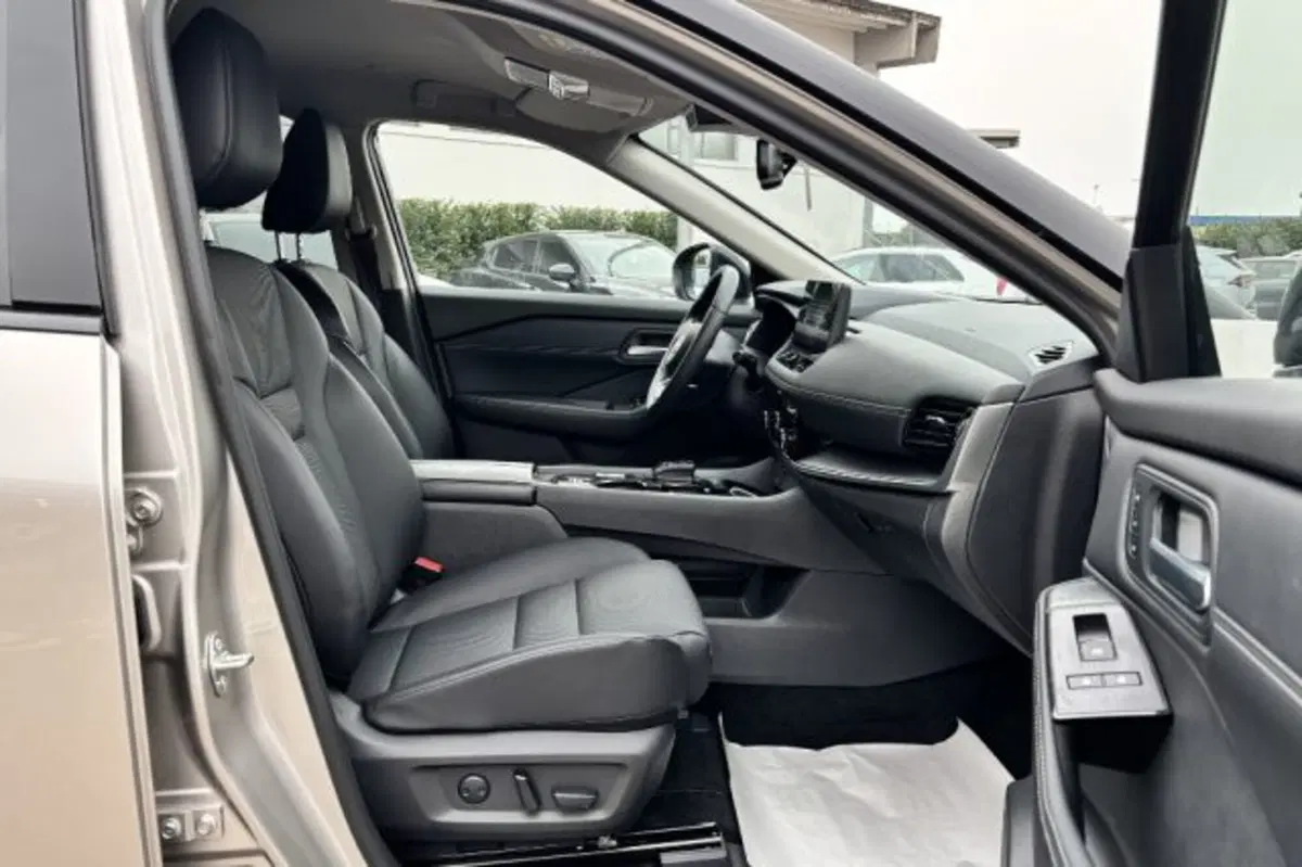 Nissan X-Trail usata a Latina (8)
