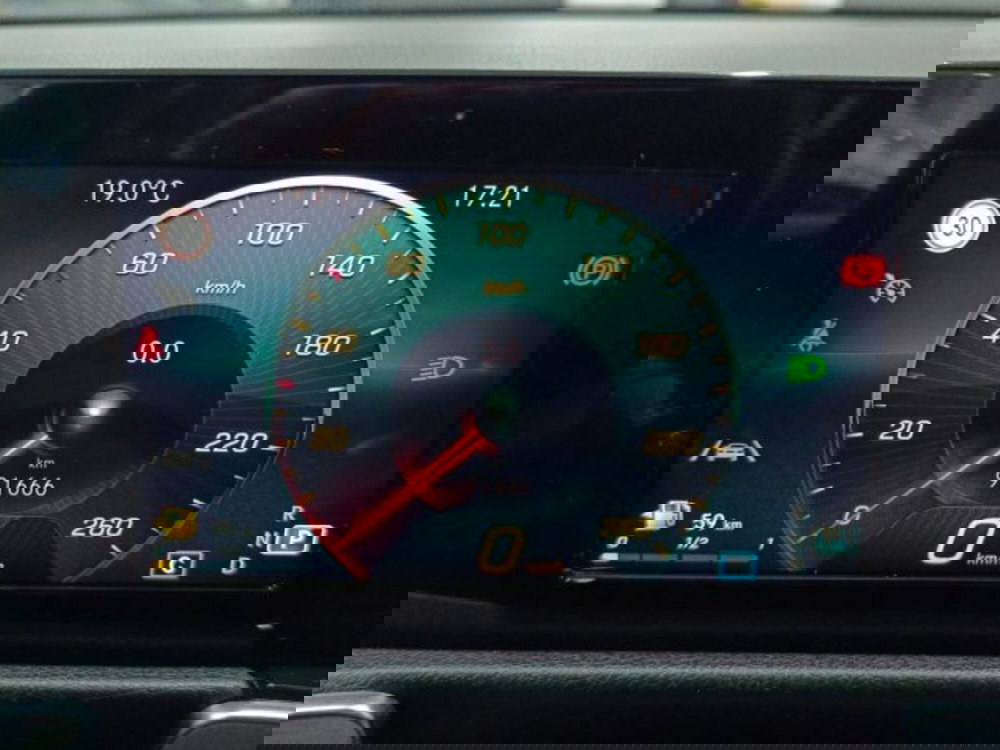 Mercedes-Benz GLB usata a Catania (15)