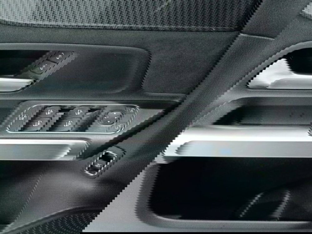 Mercedes-Benz GLB usata a Catania (20)