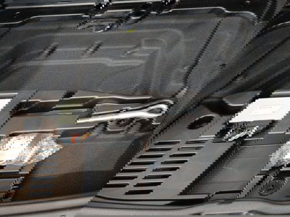 Mercedes-Benz GLA SUV usata a Catania (13)