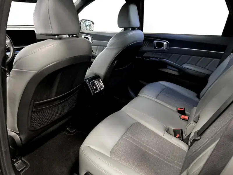 Kia Sorento usata a Piacenza (10)