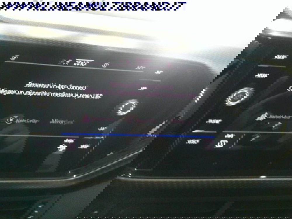 Volkswagen T-Cross usata a Piacenza (17)