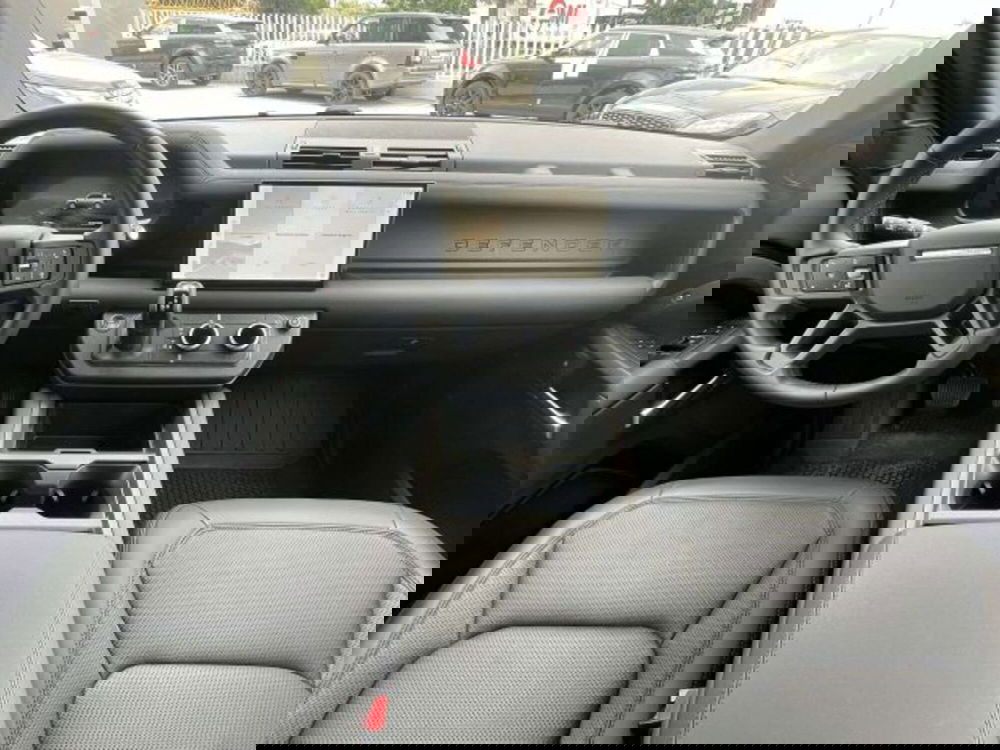 Land Rover Defender usata a Firenze (13)