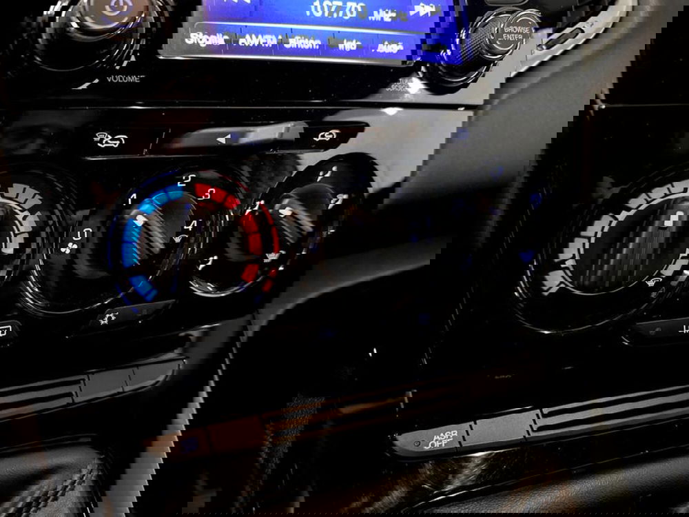 Lancia Ypsilon usata a Verona (14)