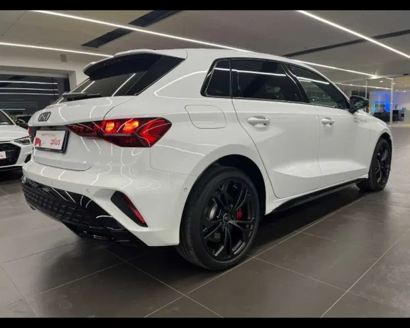 Audi A3 Sportback usata a Bologna (4)