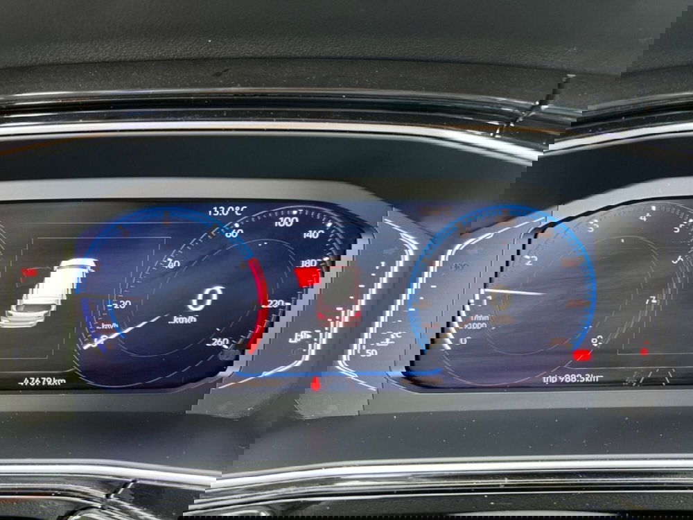 Volkswagen T-Cross usata a Verona (14)