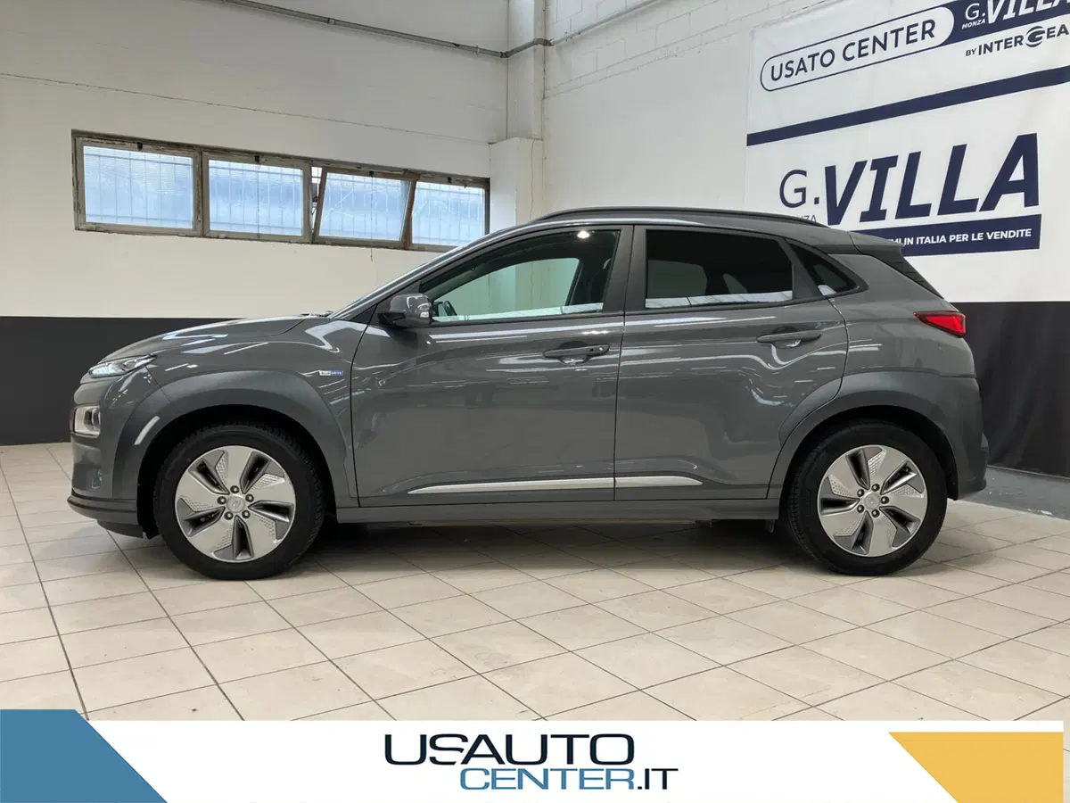 Hyundai Kona usata a Milano (2)