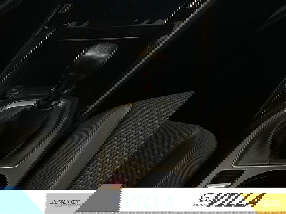 Peugeot 2008 usata a Milano (10)