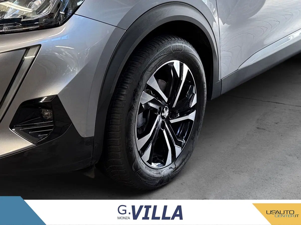 Peugeot 2008 usata a Milano (7)